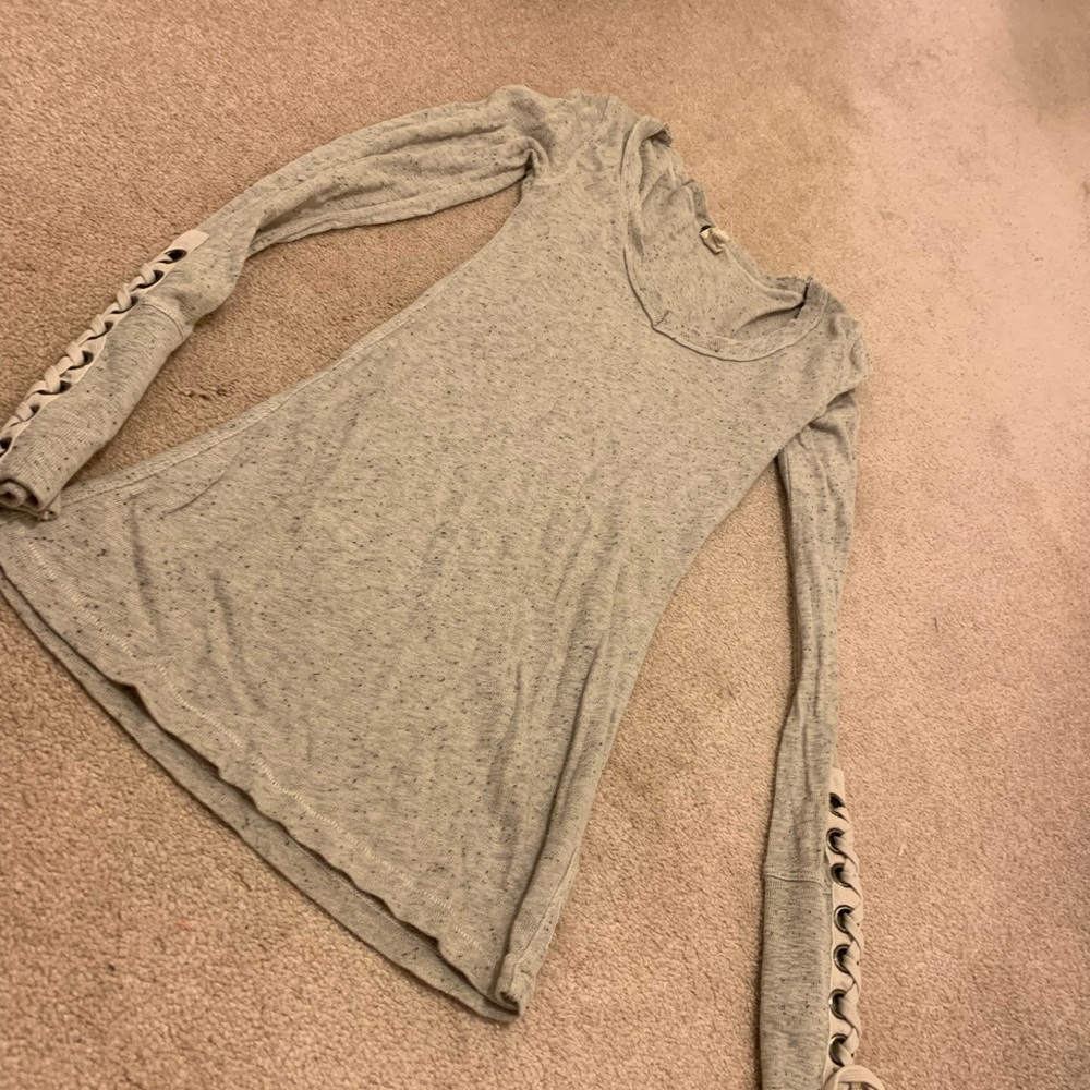 Long sleeve shirt